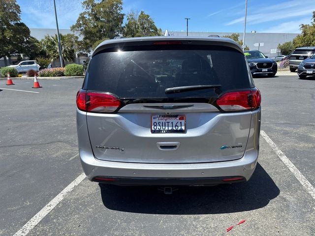 2020 Chrysler Pacifica Hybrid Limited