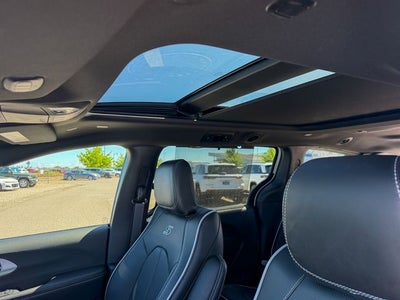 2026 Chrysler Pacifica Limited