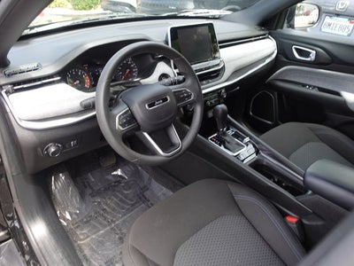 2025 Jeep Compass Sport