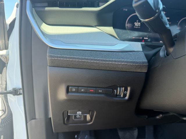 2026 Jeep Cherokee Base