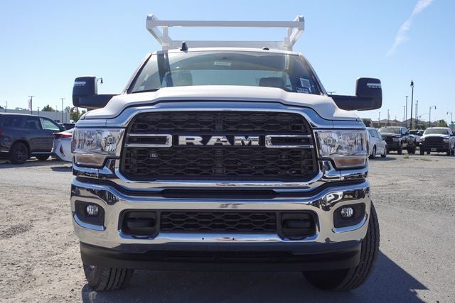 2024 RAM 3500 Chassis Cab Tradesman