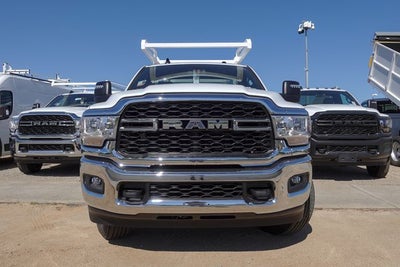 2024 RAM 3500 Chassis Cab Tradesman