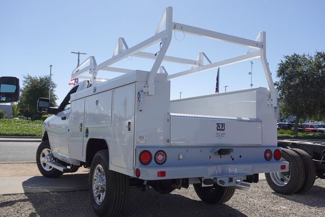 2024 RAM 3500 Chassis Cab Tradesman