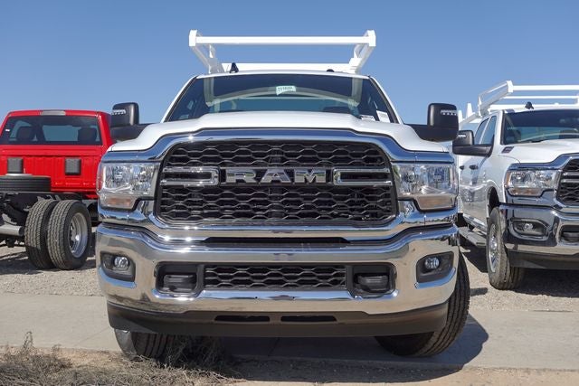 2024 RAM 3500 Chassis Cab Tradesman