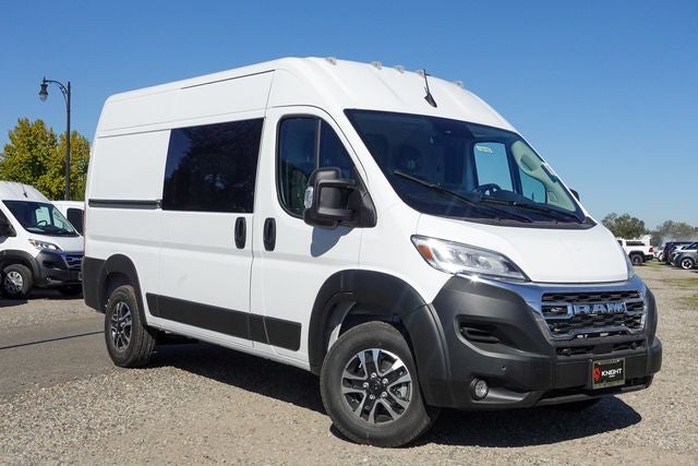 2026 RAM ProMaster 3500 High Roof 136 WB