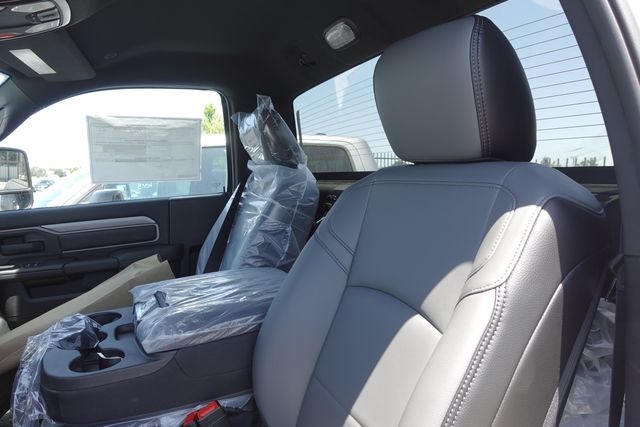 2025 RAM 5500HD Tradesman