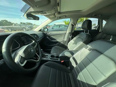 2024 Volkswagen Jetta 1.5T SE