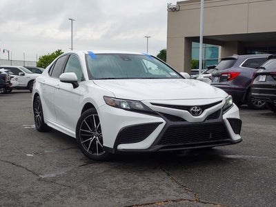 2021 Toyota Camry SE