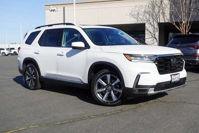 2024 Honda Pilot Touring