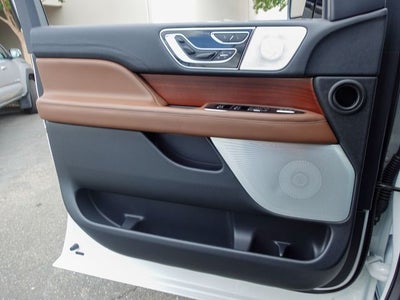 2022 Lincoln Navigator Reserve