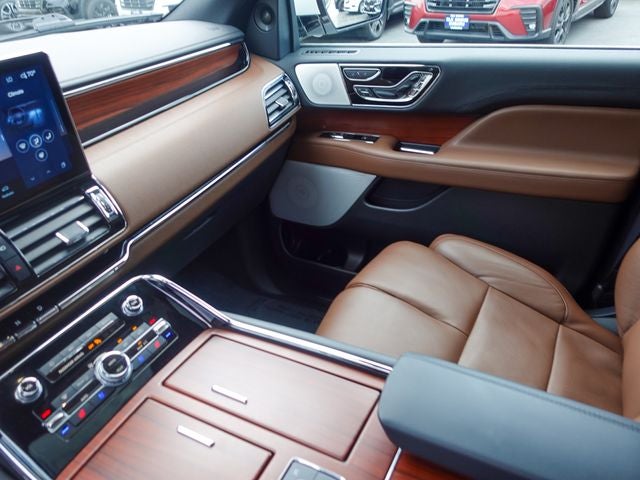 2022 Lincoln Navigator Reserve