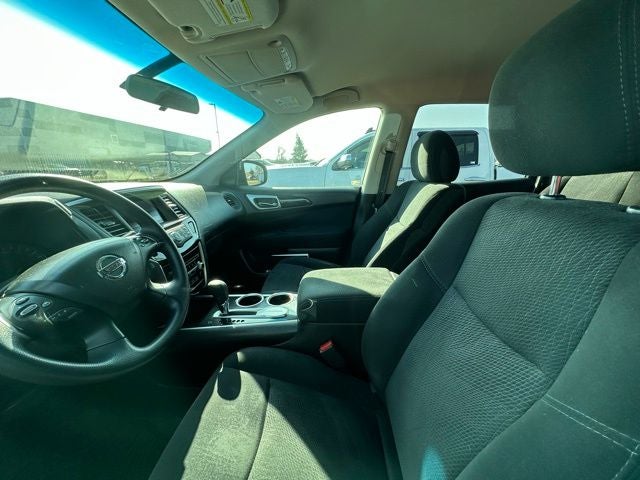 2015 Nissan Pathfinder S