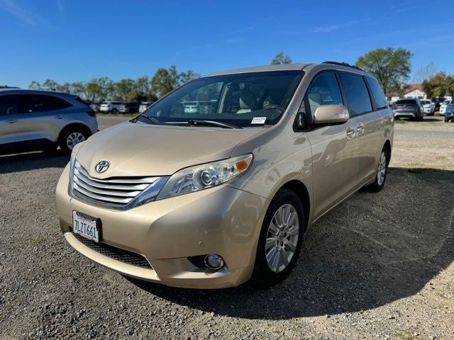 2014 Toyota Sienna Limited 7 Passenger