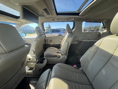 2014 Toyota Sienna Limited 7 Passenger