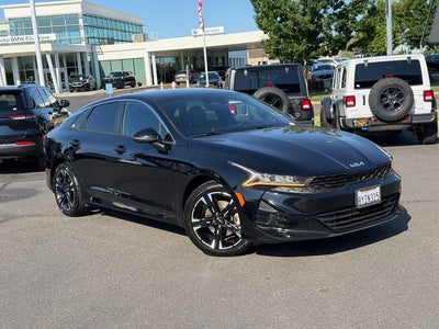 2022 Kia K5 GT-Line