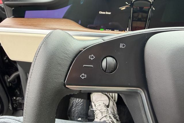 2022 Tesla Model S Base