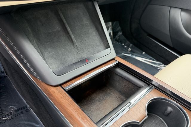 2022 Tesla Model S Base