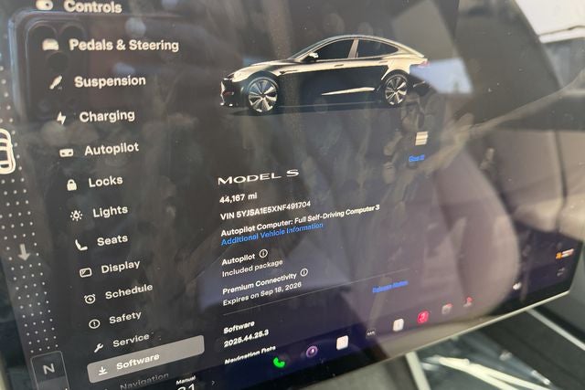 2022 Tesla Model S Base