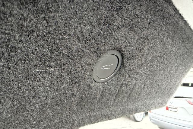 2022 Tesla Model S Base