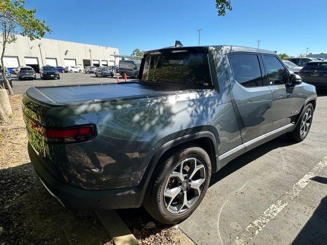 2022 Rivian R1T Adventure