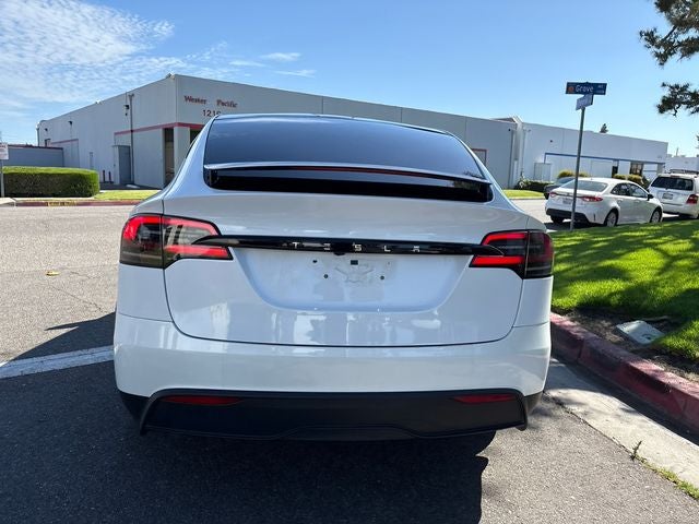 2024 Tesla Model X Base