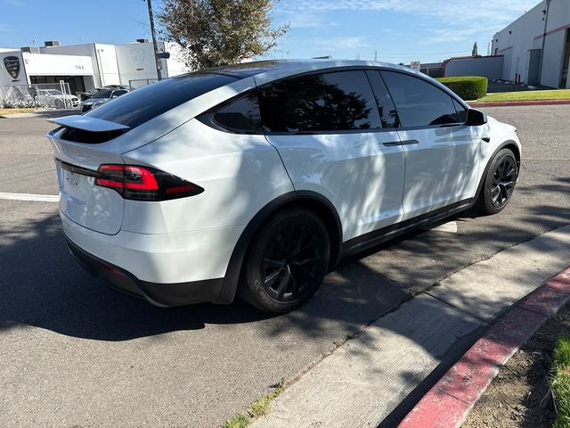 2024 Tesla Model X Base