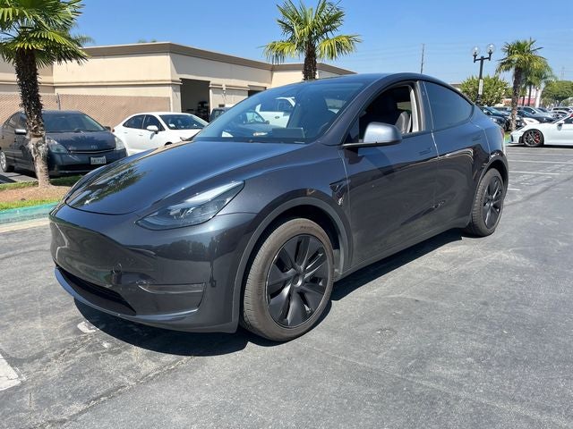 2025 Tesla Model Y Long Range