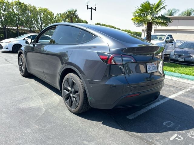 2025 Tesla Model Y Long Range