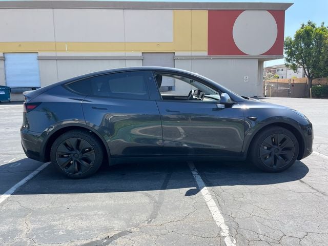 2025 Tesla Model Y Long Range