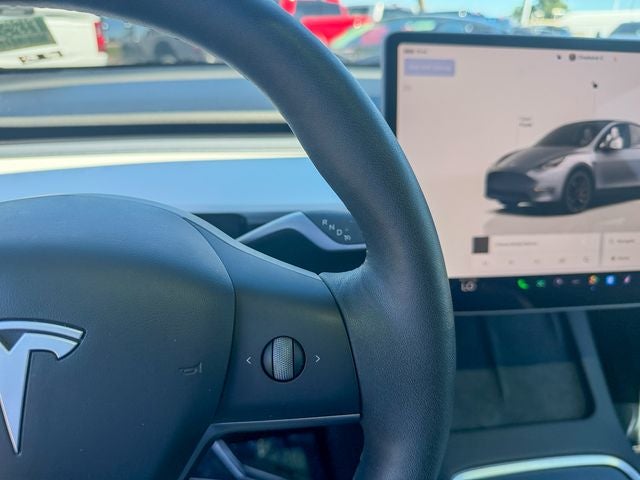 2024 Tesla Model Y Performance