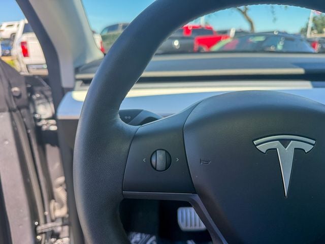 2024 Tesla Model Y Performance