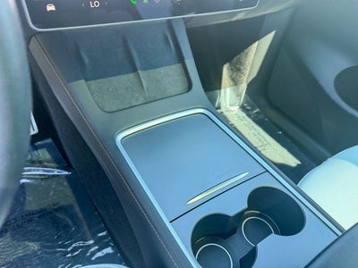 2024 Tesla Model Y Performance