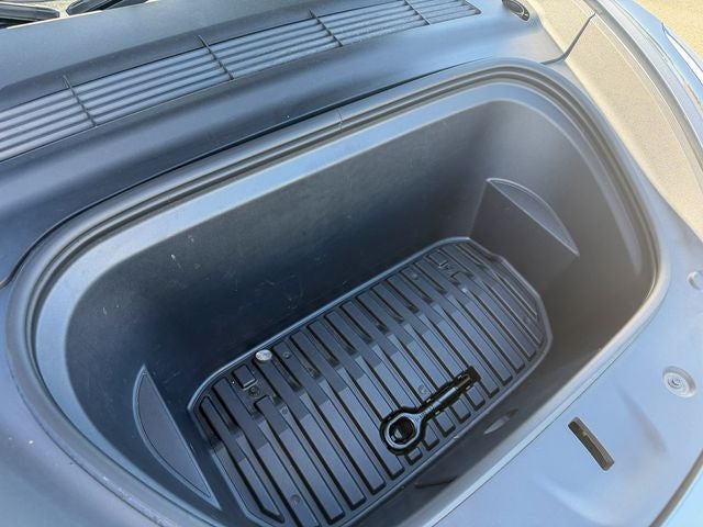 2024 Tesla Model Y Performance