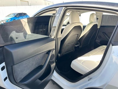 2024 Tesla Model Y Performance