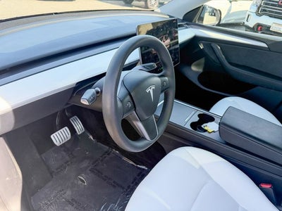 2024 Tesla Model Y Performance