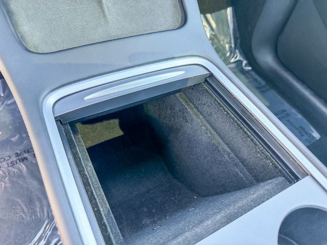 2024 Tesla Model Y Performance