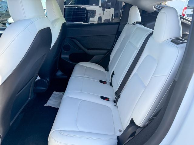 2024 Tesla Model Y Performance