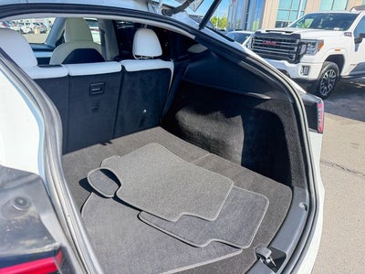 2024 Tesla Model Y Performance