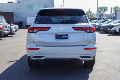 2023 Mitsubishi Outlander PHEV SE