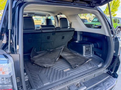 2022 Toyota 4Runner SR5 Premium