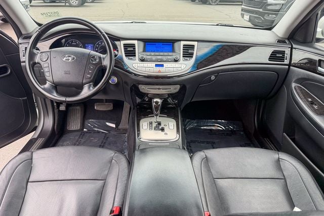 2013 Hyundai Genesis 3.8