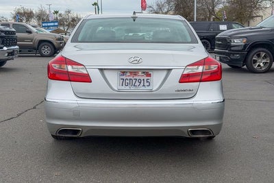 2013 Hyundai Genesis 3.8
