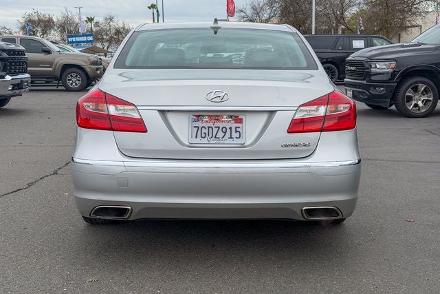 2013 Hyundai Genesis 3.8