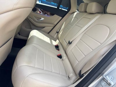 2021 Mercedes-Benz GLC GLC 300