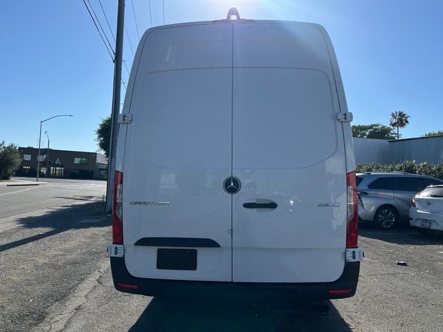 2023 Mercedes-Benz Sprinter 2500 Cargo 170 WB High Roof