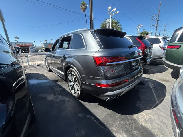 2021 Audi SQ7 Premium Plus quattro