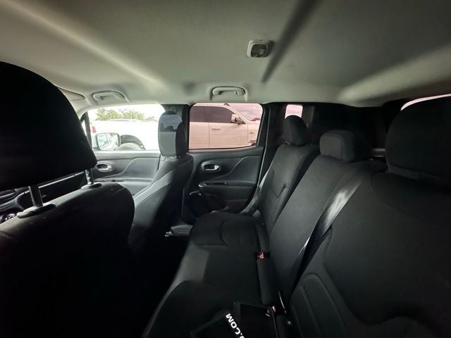 2017 Jeep Renegade Altitude