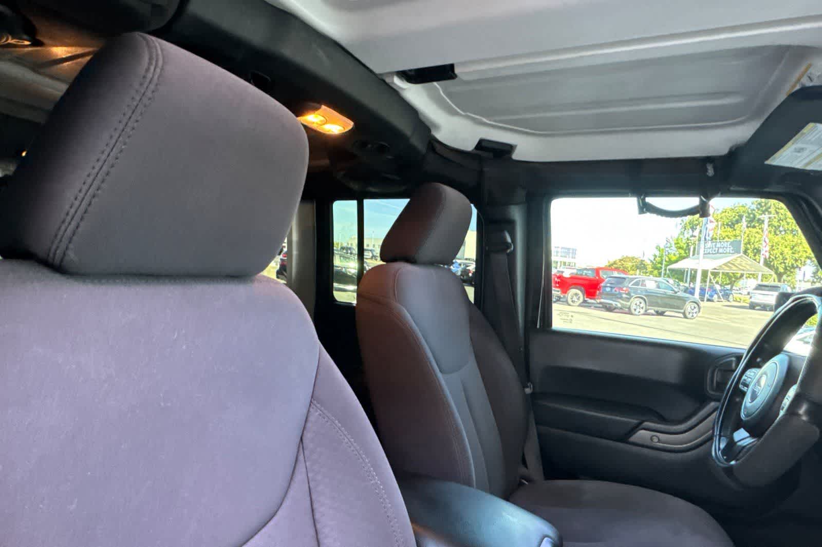 2013 Jeep Wrangler Unlimited Sport