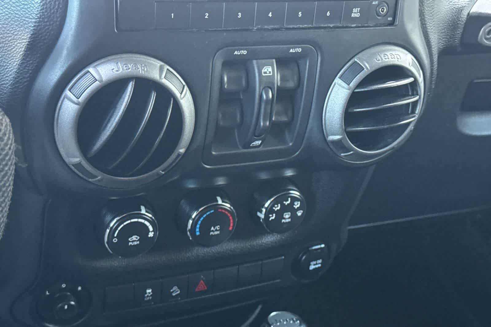 2013 Jeep Wrangler Unlimited Sport