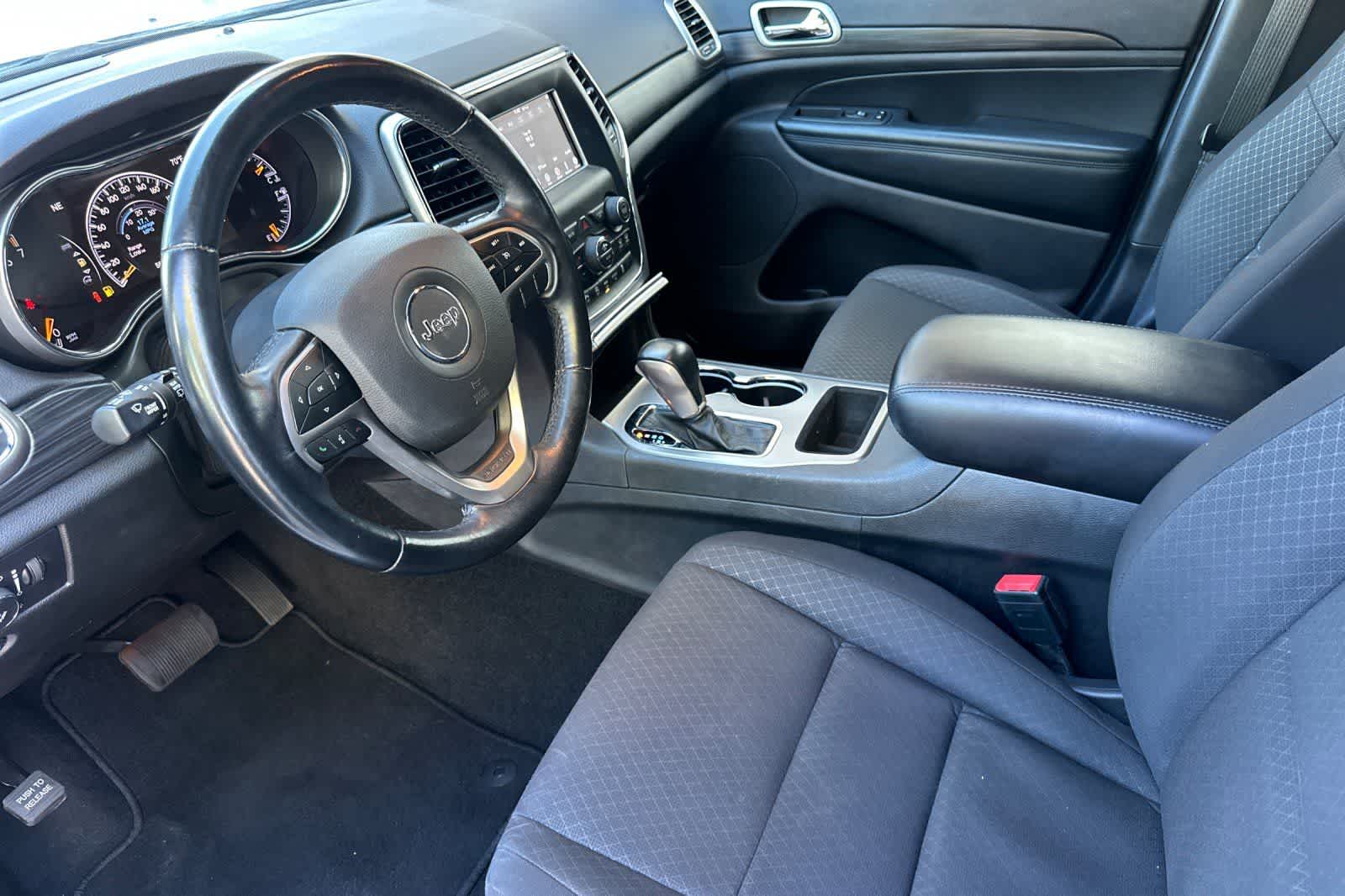 2021 Jeep Grand Cherokee Laredo E